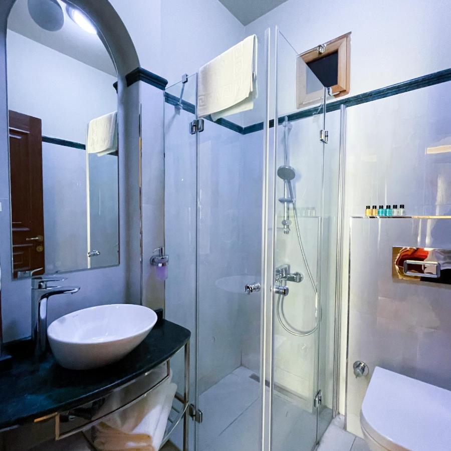Sirin Han Hotel Old City Istanbul Exteriör bild